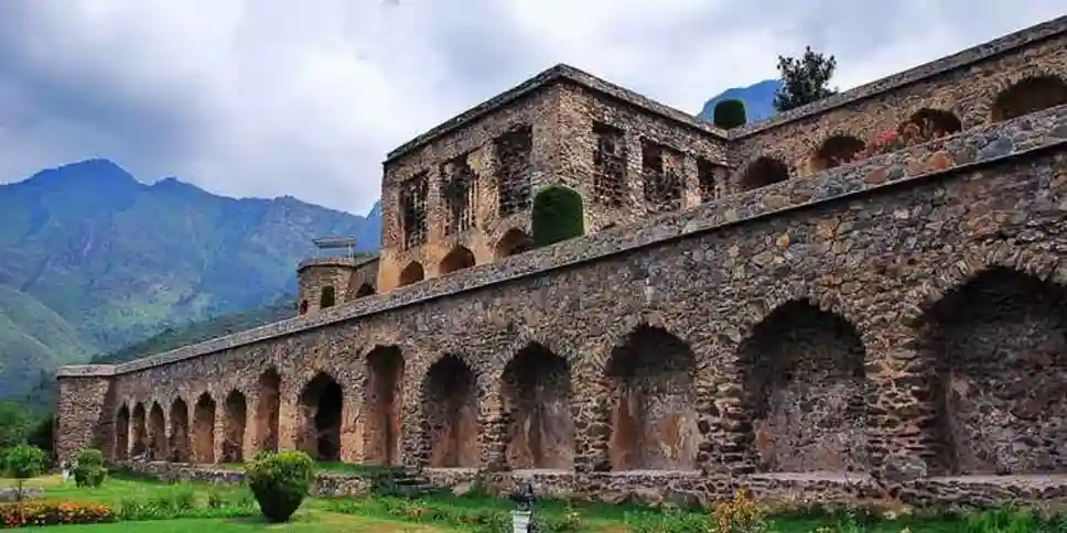 Study Guide in Srinagar